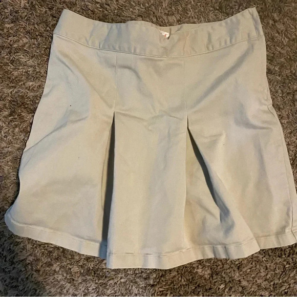 🐼🐼🐼Girls' Stretch Uniform Pleated Twill Skorts - Cat & Jack™ Beige sz 12 - Picture 3 of 6